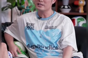 范志毅：你最喜欢的球员是谁？陈赫：梅西，太厉害了，他太厉害了