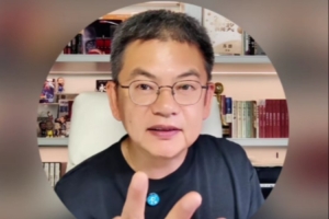 苏群点评：中国男篮训练成果不佳，内外线协作缺失，缺乏核心球员及战术配合