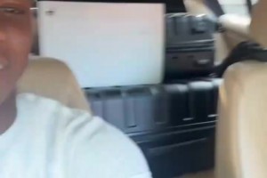 当粉丝得知勒布朗要离开湖人时的反应.....