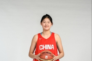 伤愈奋战！孙晗昀得分篮板双丰收，21投8中得16分4篮板，三分球6中全失