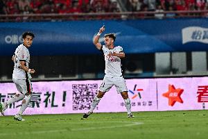 东体：海港此轮仅求胜利，泰山三叉戟力挑防线