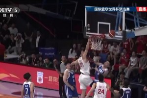 可惜被犯规破坏！杨瀚森低位背打险些上演残暴隔扣