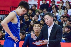 刘维伟期望杨瀚森次年实现突破，球队与个人均付出辛勤努力