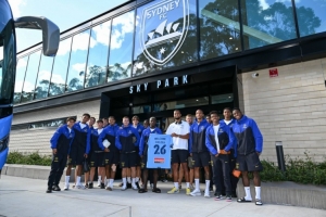 切尔西访问悉尼FC，共享训练场地，蓝军体验悉尼足球氛围