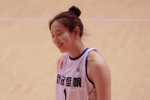 武汉盛帆女篮 “蒋紫涵” 甜美瞬间