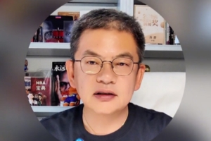 苏群指出：杜锋近期承受巨大压力，以其能力，定有卷土重来之时