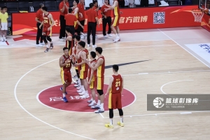 中国男篮决战将至!媒体呼吁:务必发挥锋线与篮板优势!